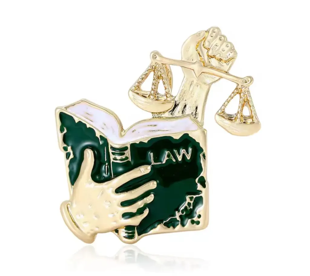 BROCHE TIPO LIBRO DE DERECHO (Blanco)