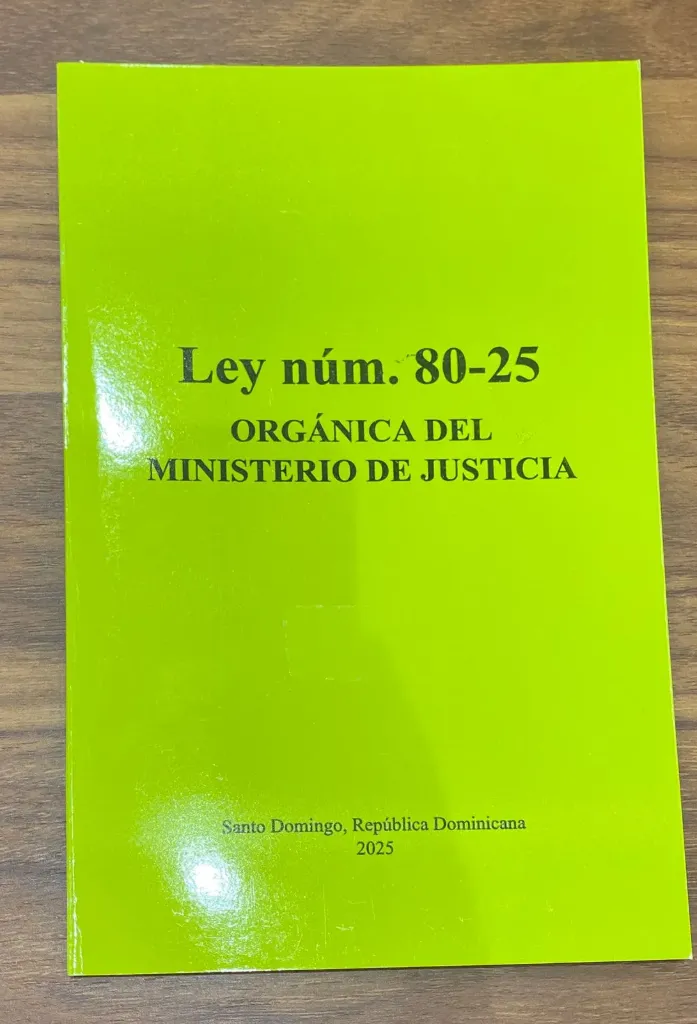 LIBRO - LEY 80-25 ORGANICA DEL MINISTERIO DE JUSTICIA